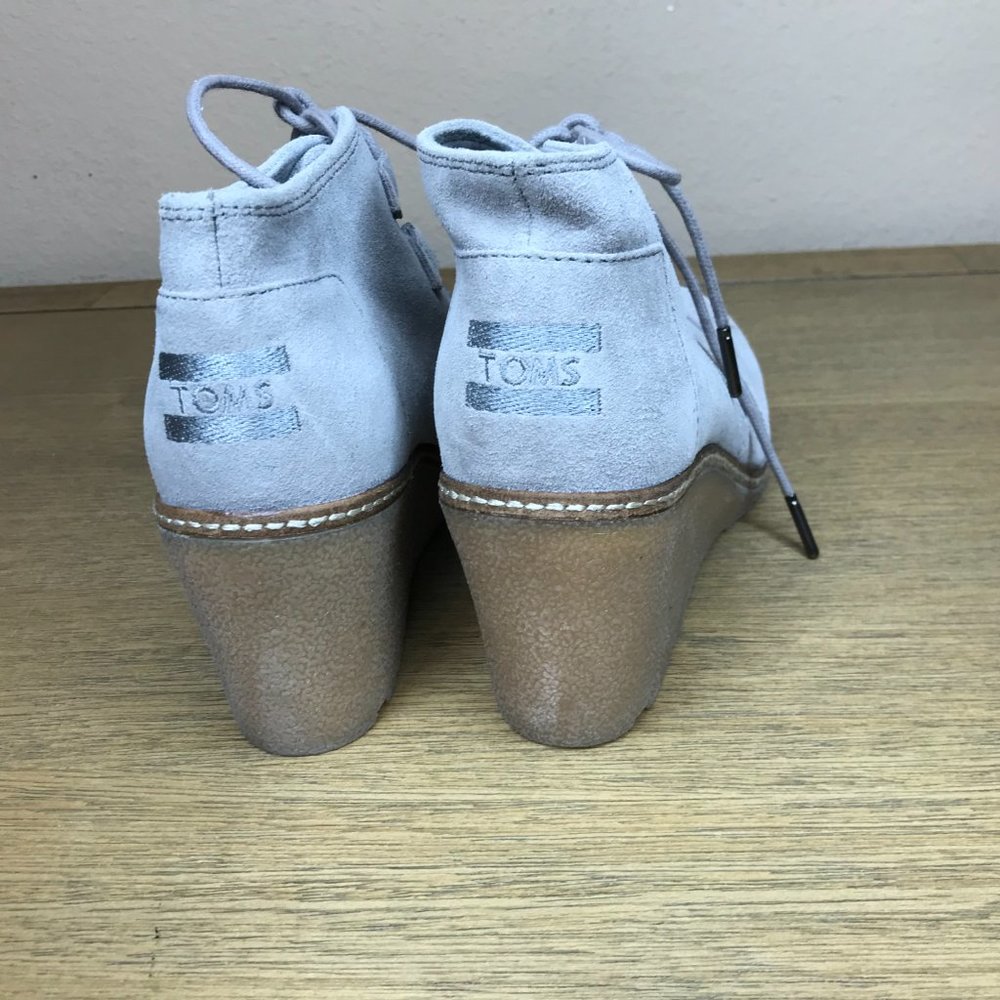 NEW TOMS Womens Suede Lace Up Wedge Ankle Booties 300716 ~ Size 7 - Picture 5 of 9